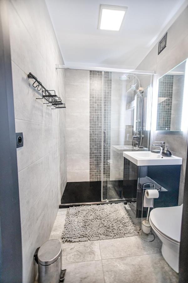Charming Apt Next To Lazienki Park And City Center Warszawa Eksteriør bilde